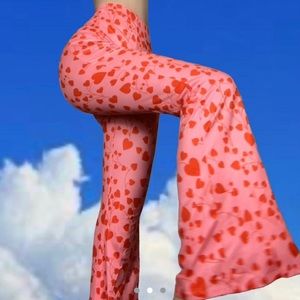Heart print hot pink flare hot pants